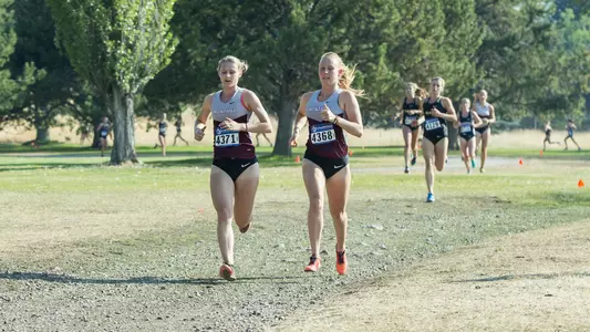 Emily Pittis, Maryn Lowry