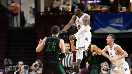 Michael Oguine vs. Sacramento State