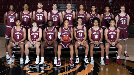 2021-22 Montana basketball team photo