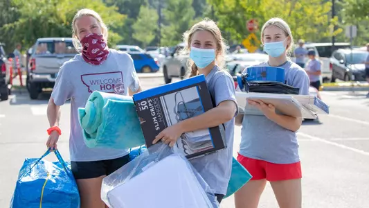 Campus move-in help - 8/23/21
