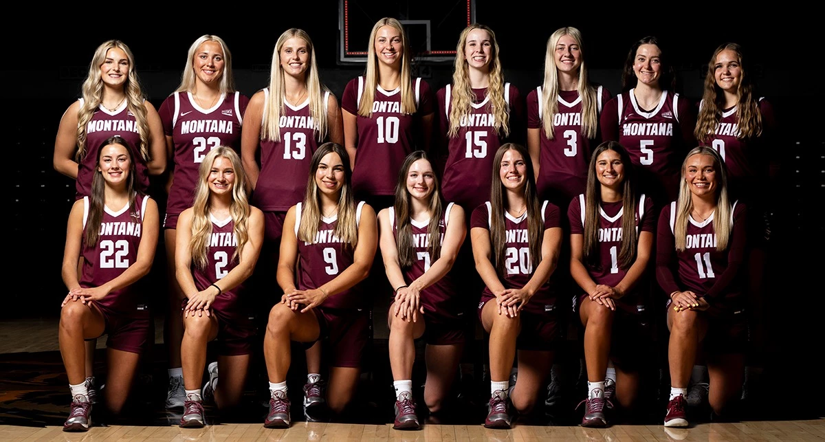 2026-27 Lady Griz team photo