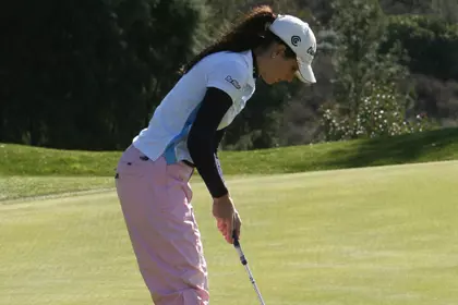women's golf