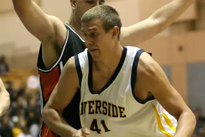 Konner Veteto Power Dribble