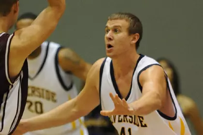 Konner Veteto Defending