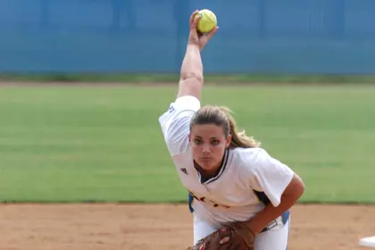 Softball Splits Pair At Amy S Harrison Classic Image