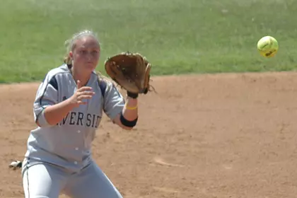 Softball Picks Up 6-1 Win Against Indiana and Falls 9-0 to Oregon State Image