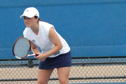 Erynne Oki Returning Serve