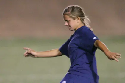 Kayla Troesh Dribbling