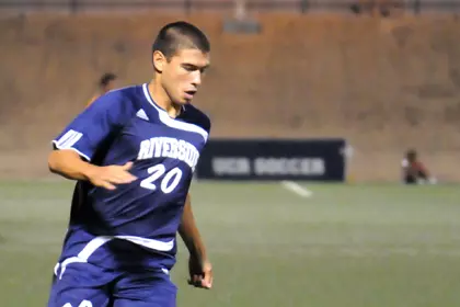 Robert Cate Dribbling