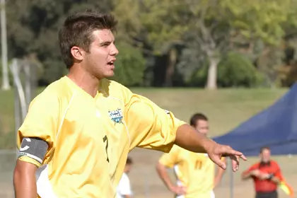 Roadrunners Two Early Goals Lead To UCR Defeat Image