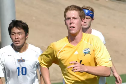 Men's Soccer Returns Home For Saturday 7 pm Tilt vs. No. 7 UCSB Image