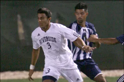 Normando Mariscal Dribbling