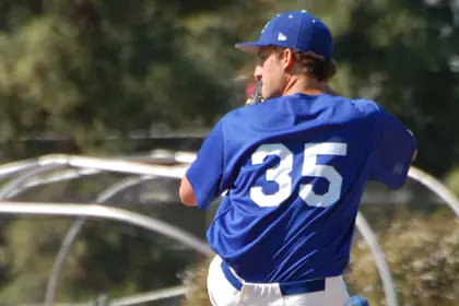 Matt Andriese Pitching