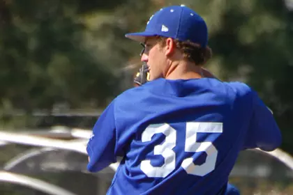 Matt Andriese Pitching
