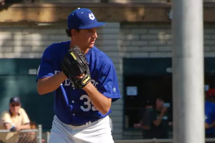 Matt Andriese Pitching