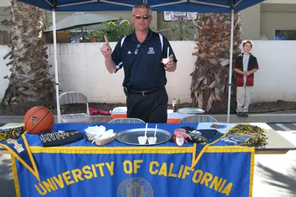 Jim Wooldridge Completes Men Who Cook Fundraiser At YWCA Image