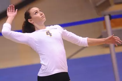 UCR Volleyball Opens Season With 3-0 Rout Of Fairleigh Dickinson Image