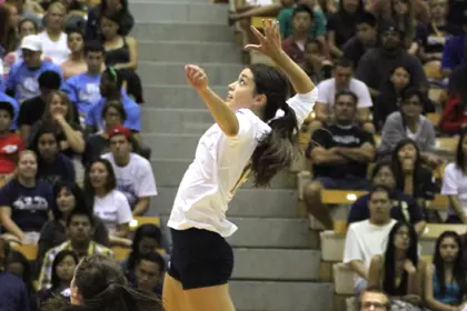 UCR Volleyball Pushes Cal State Fullerton To Five Sets Before Falling 3-2 Image