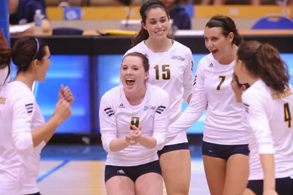 Volleyball Ties DI Record For League Wins With 3-1 Victory At UCI Image