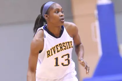 Second Half Struggles Lead To 69-47 Loss For Women's Hoops Image