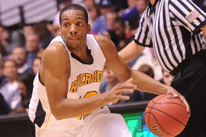 Men's Basketball Can't Complete Comeback In 54-52 Loss At Cal Poly Image