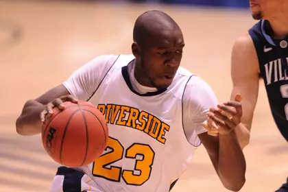 Career-High 17 From Shearry Lifts UCR Past UC Davis, 59-54 Image