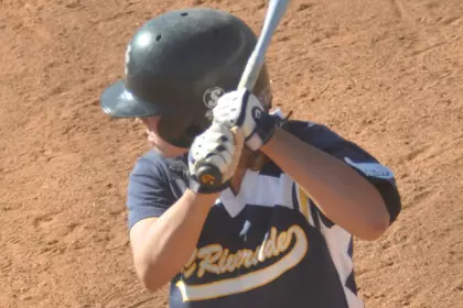 UC Riverside Softball Loses In Bottom Of Seventh 5-4 At Pacific Image