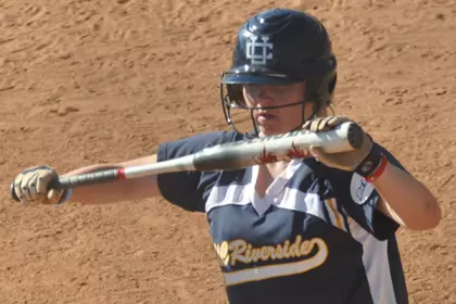 Softball Pounds Out 16 Hits But Falls 12-9 In Slugfest To Idaho State Image