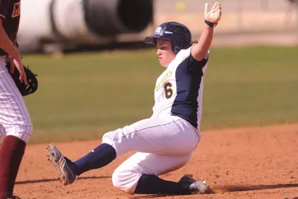 Softball Opens Big West Play By Hosting Cal Poly In Saturday Doubleheader Image