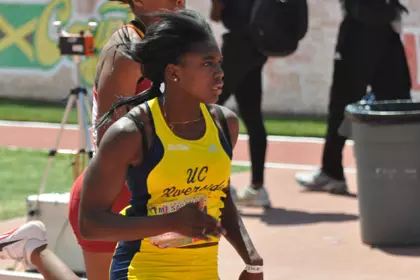 Shauna Stevenson 100m