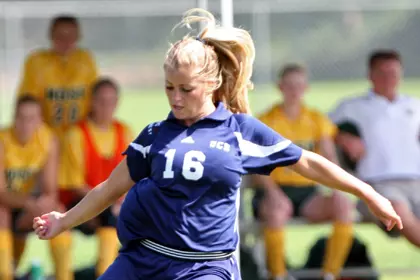 Highlanders Back In Win Column With 5-1 Victory Over Columbia Image