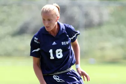 Scachetti Named Big West Co-Women's Soccer Player Of The Week Image