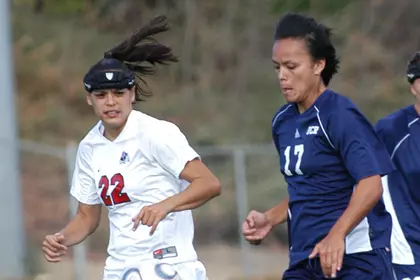 Jill Del Rosario Dribbling