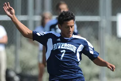 Men's Soccer Travels To Jacksonville, Florida For Pair Of Weekend Matches Image