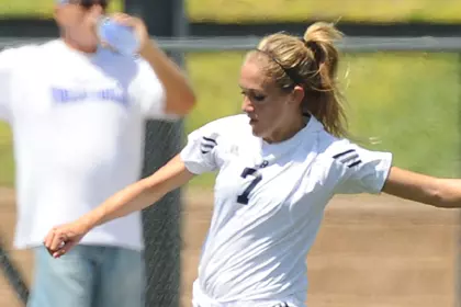 Kristy Adcock Kicking