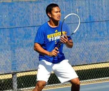 Highlanders Fall 6-1 To Hornets Image