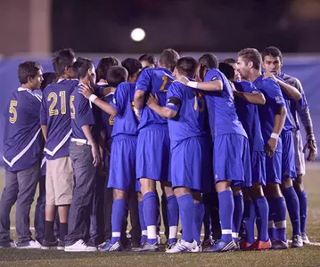 Men's Soccer Falls To Cal State Northridge On Senior Day, 2-1 Image