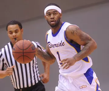 Men's Basketball Returns Home For Tuesday Night Meeting With Whittier College Poets Image