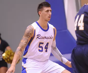 Men's Basketball Returns To Mainland For Saturday Trip To Cal State Fullerton Image