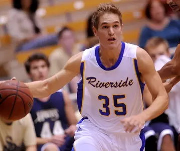 Men's Basketball Opens Season With 91-59 Loss At DePaul Image
