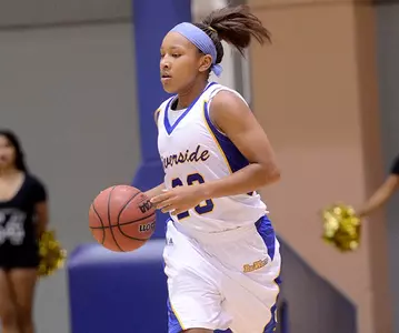 Women's Basketball Looks For Second Straight Win Saturday At UC Irvine Image