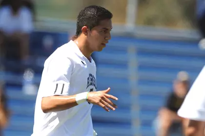 Jose Diaz Dribbling