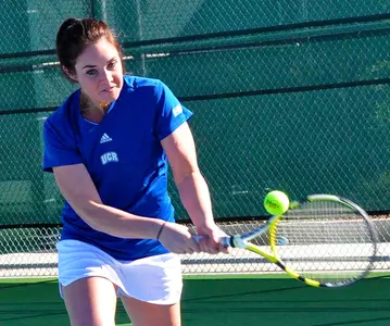 Women's Tennis Heads To Cal State Fullerton Thursday For Regular Season Finale Image