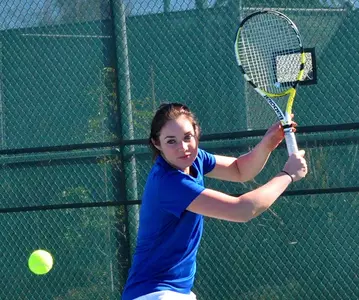 Kat Saltarelli Picks Up Singles Win For Women's Tennis In 6-1 Loss To Titans Image