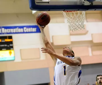 Comeback Magic Eludes Men's Basketball In 100-69 Loss At Hawai'i Image