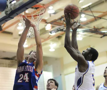Men's Basketball Hosts Montana State For Homecoming Game Saturday At 4 pm PT Image