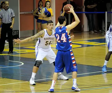Men's Basketball Begins Big West Conference Play With Thursday Game At Fullerton Image