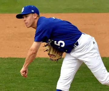 Dylan Stuart Pitching