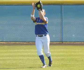 Softball Concludes Season With 9-3 Win Over UC Santa Barbara Image