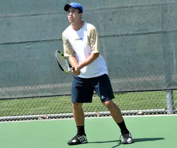Men's Tennis Falls To #73 Cal Poly, 7-0 Image